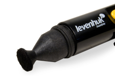 Чистящий карандаш Levenhuk Cleaning Pen LP10 магазин Observer-msk.ru